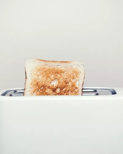 2-Slice Pop-Up Toaster